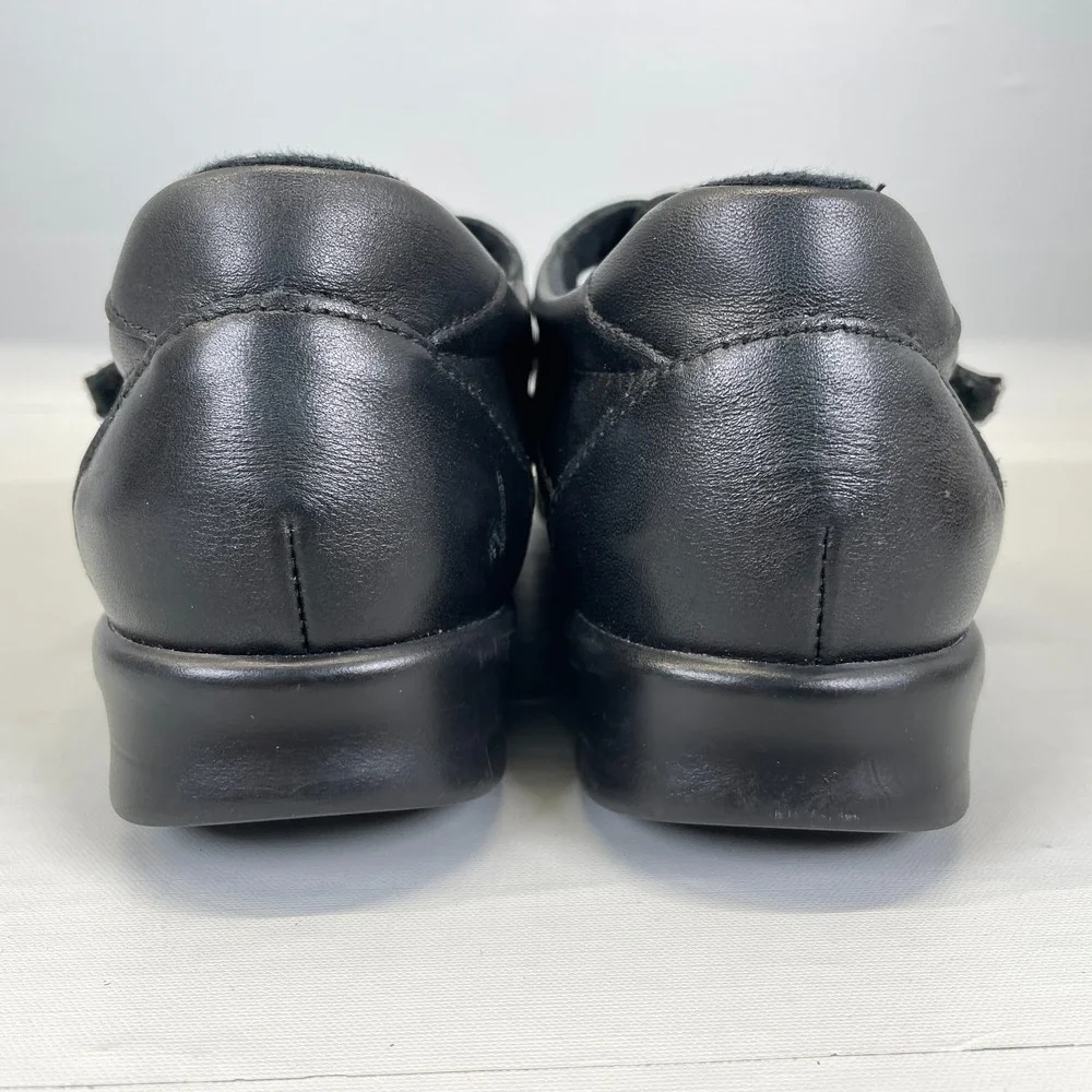 SAS Roamer Shoes Womens Size 9.5 M Black Leather Tripad Comfort Casual Sandals